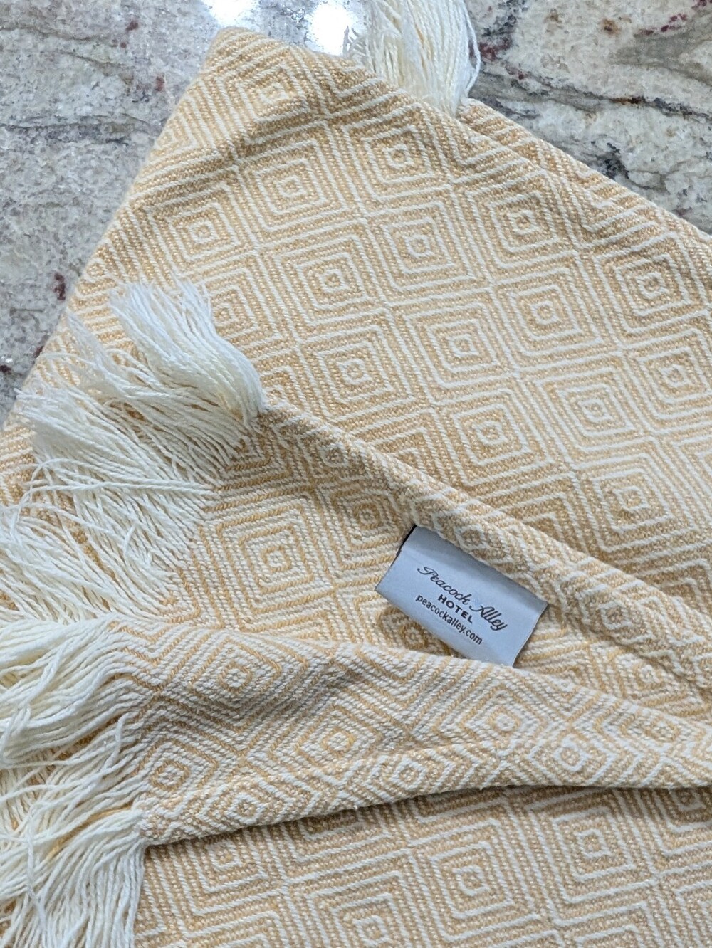 Peacock Alley Hotel Luxury Throw Blanket Portugal Cream & White Weave 50" x 70"